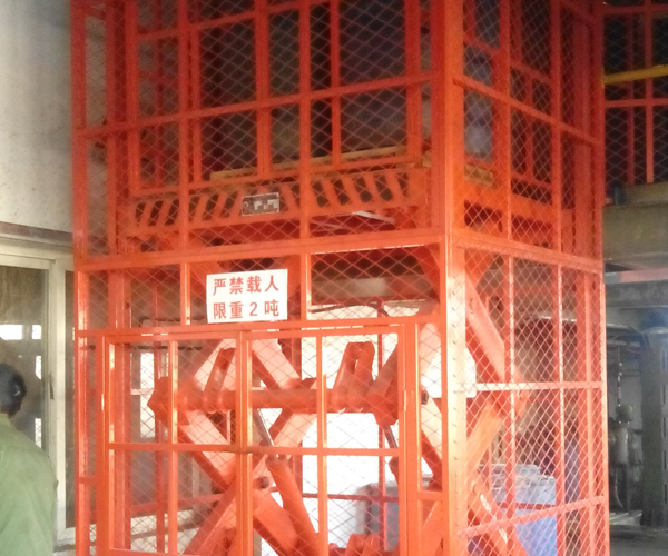 杭州导轨式升降货梯